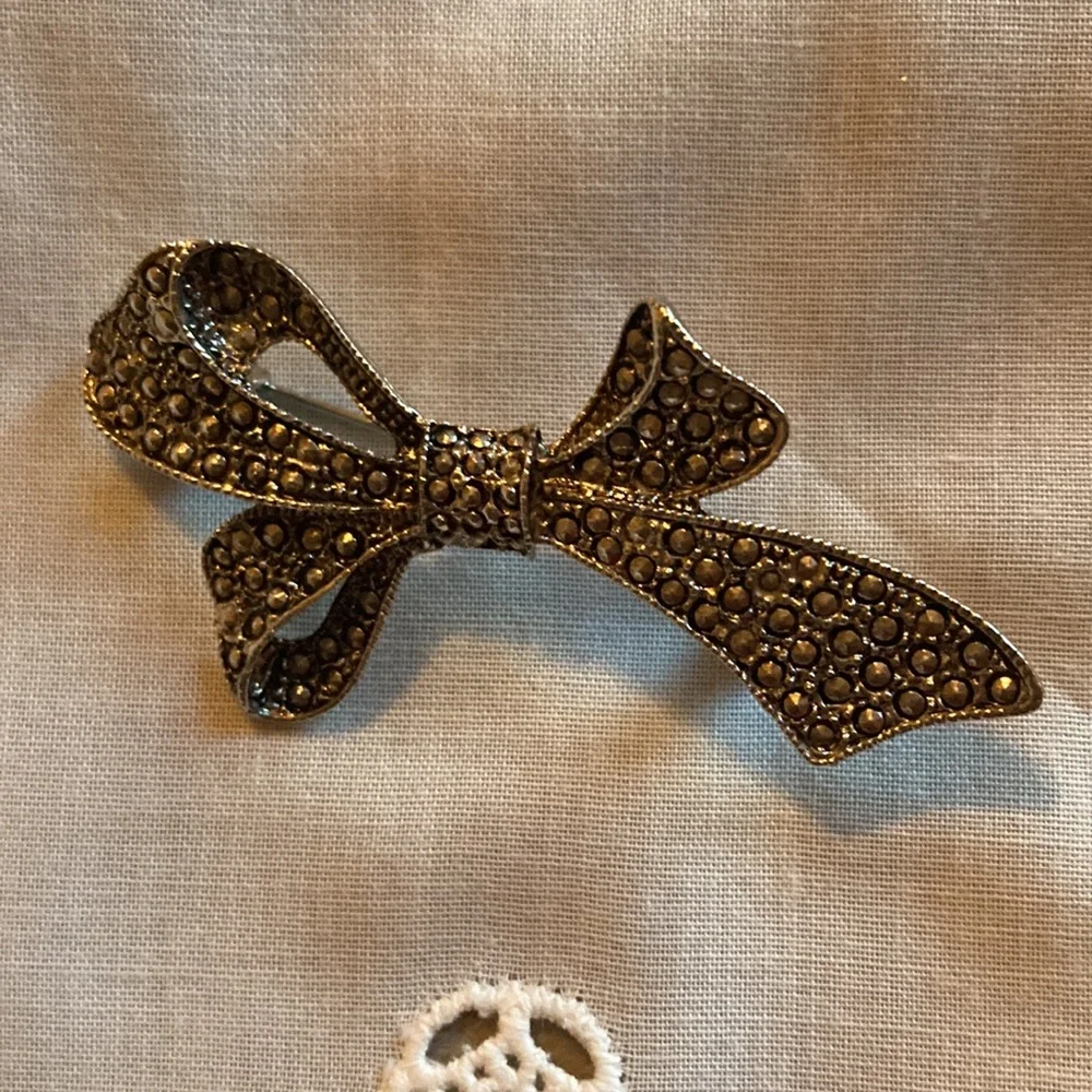 Vintage silver plated brooch - Picture 2 of 3